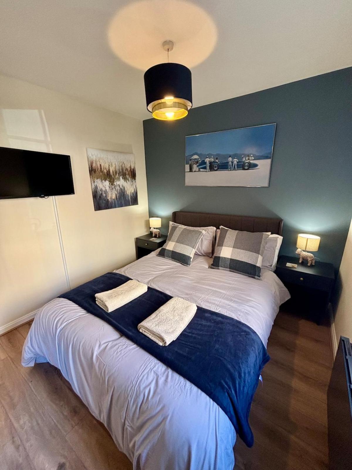 Apartment The Wheel House - Private Front Door And Free Parking *